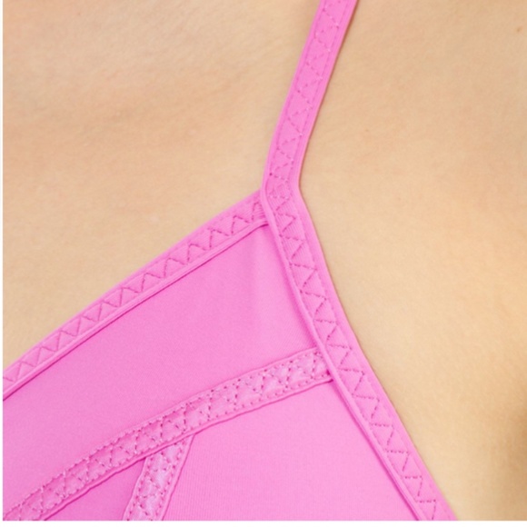 🍋 LULULEMON MAGENTA PINK V FRONT SPORTS BRA TOP 6 - Picture 14 of 15